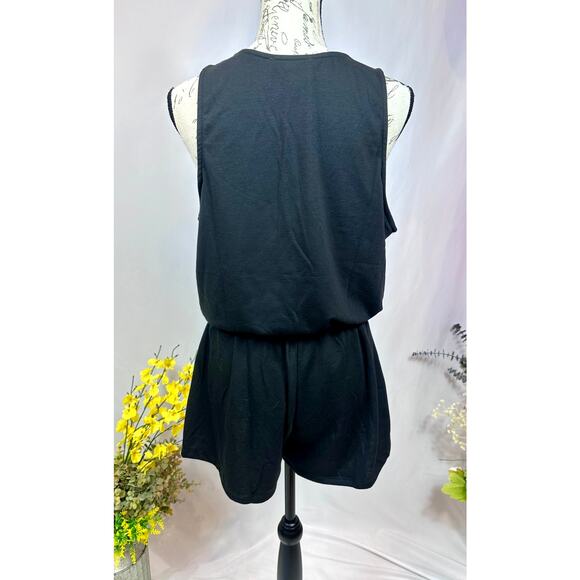 LBLC the Label Lauren Romper Drawstring Waist Pockets Black M - Picture 14 of 16